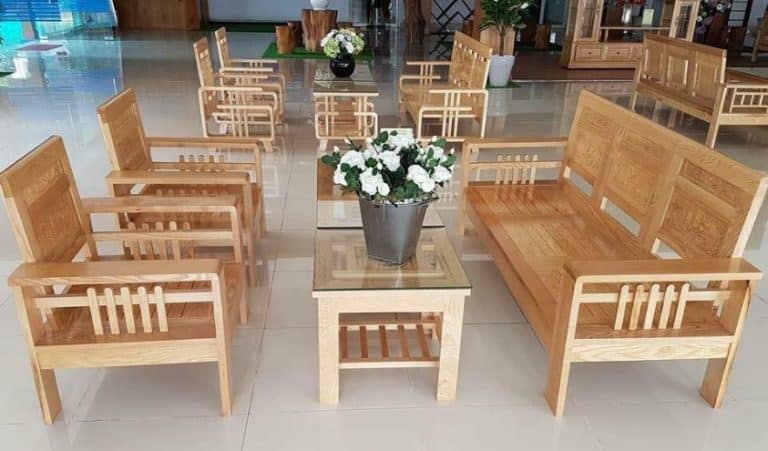 Mách Cho Bạn Kinh Nghiệm Chọn Bàn Ghế Gỗ Phù Hợp